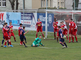 Turbine belagert Ammendorfs Strafraum