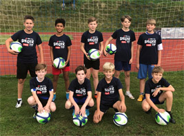 Neue Shirts der EVH für unsere D1-Jugend