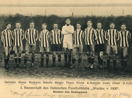 Wacker Halle nach dem Sieg gegen den HFC 1896