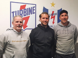 Robin Seitenglanz (Mitte, mit Steffen Mandel und Rico Quaiser) übernimmt ab der kommenden Saison die Trainerposition unseres Landesligateams