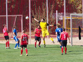 Einmal mehr brennt es im Strafraum des PSV lichterloh
