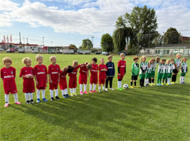 Unsere F2-Junioren vor ihrem allerersten Punktspiel in Ammendorf (Foto: Steven D.)